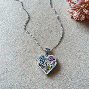 Garden of Love Heart Pendant 💖🌸